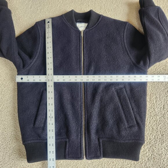 NWOT Wilfred Free 100% Merino Wool Stable Jacket Bomber--RUNS BIG Aritzia - Picture 5 of 16
